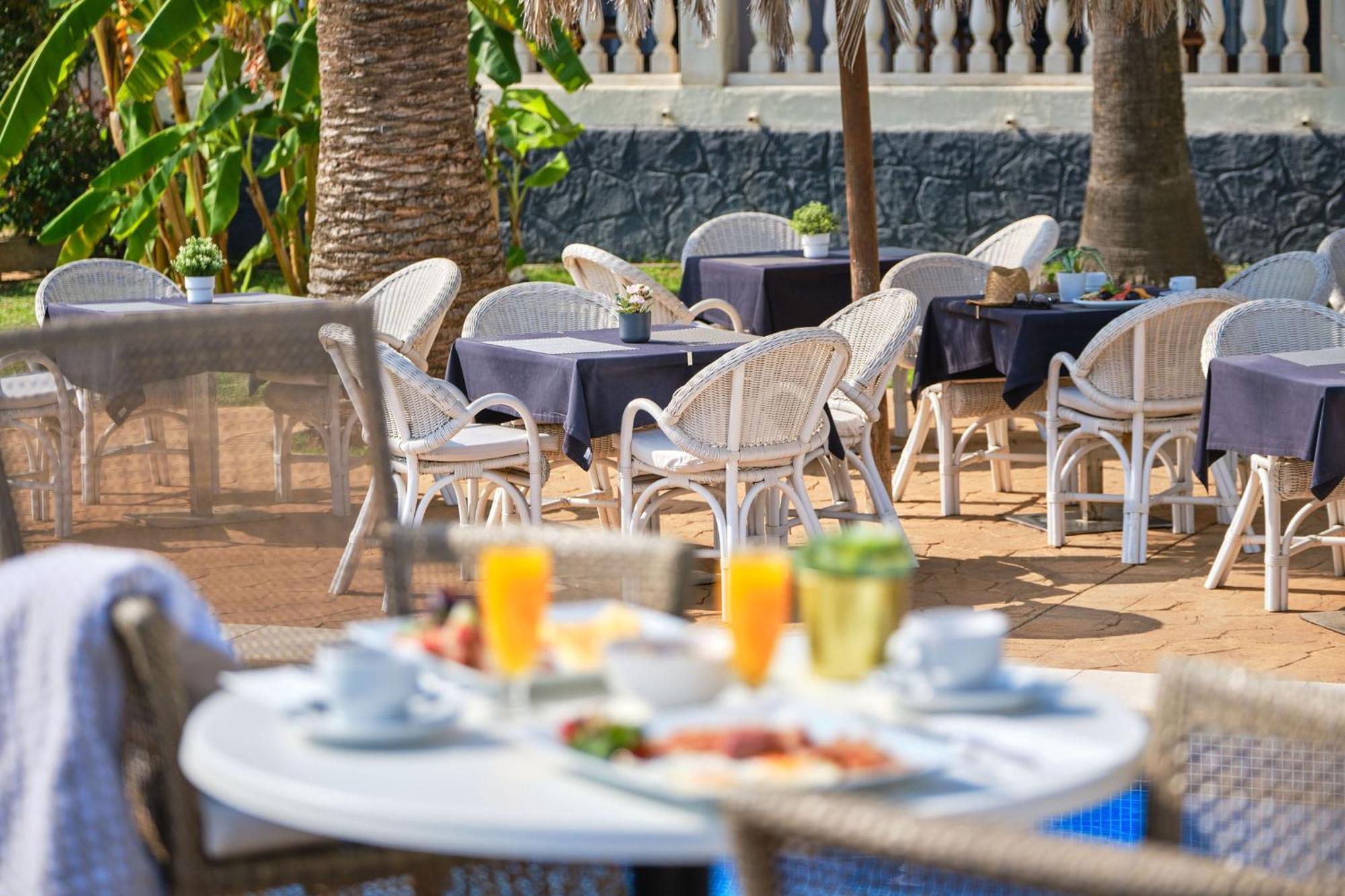 Hotel Boutique Bon Repos - Adults Only Санта-Понса Экстерьер фото
